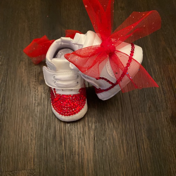 𝐑ＥⒹ в𝒶в𝔂 βℓƗｎ𝐠! - Picture 3 of 5